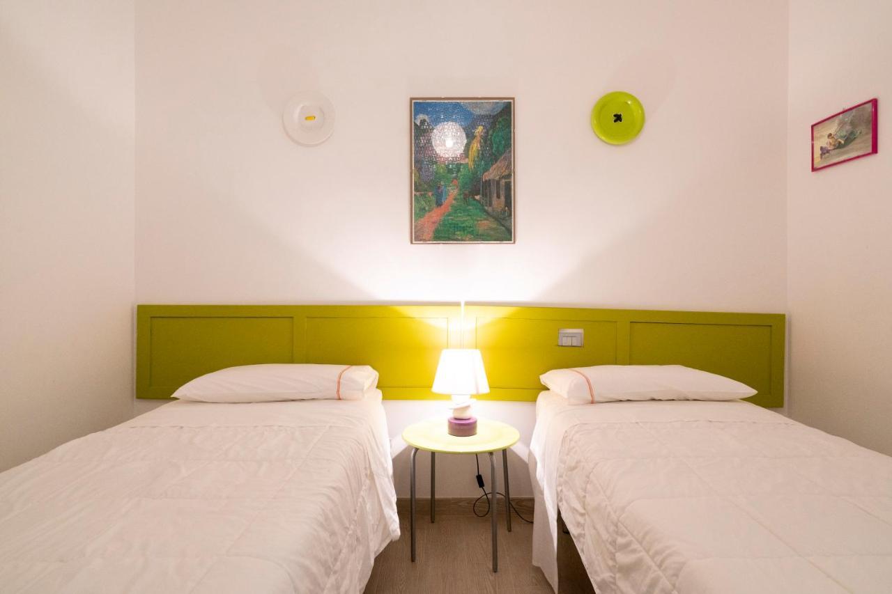 Residence Virgilio Toscolano Maderno Buitenkant foto