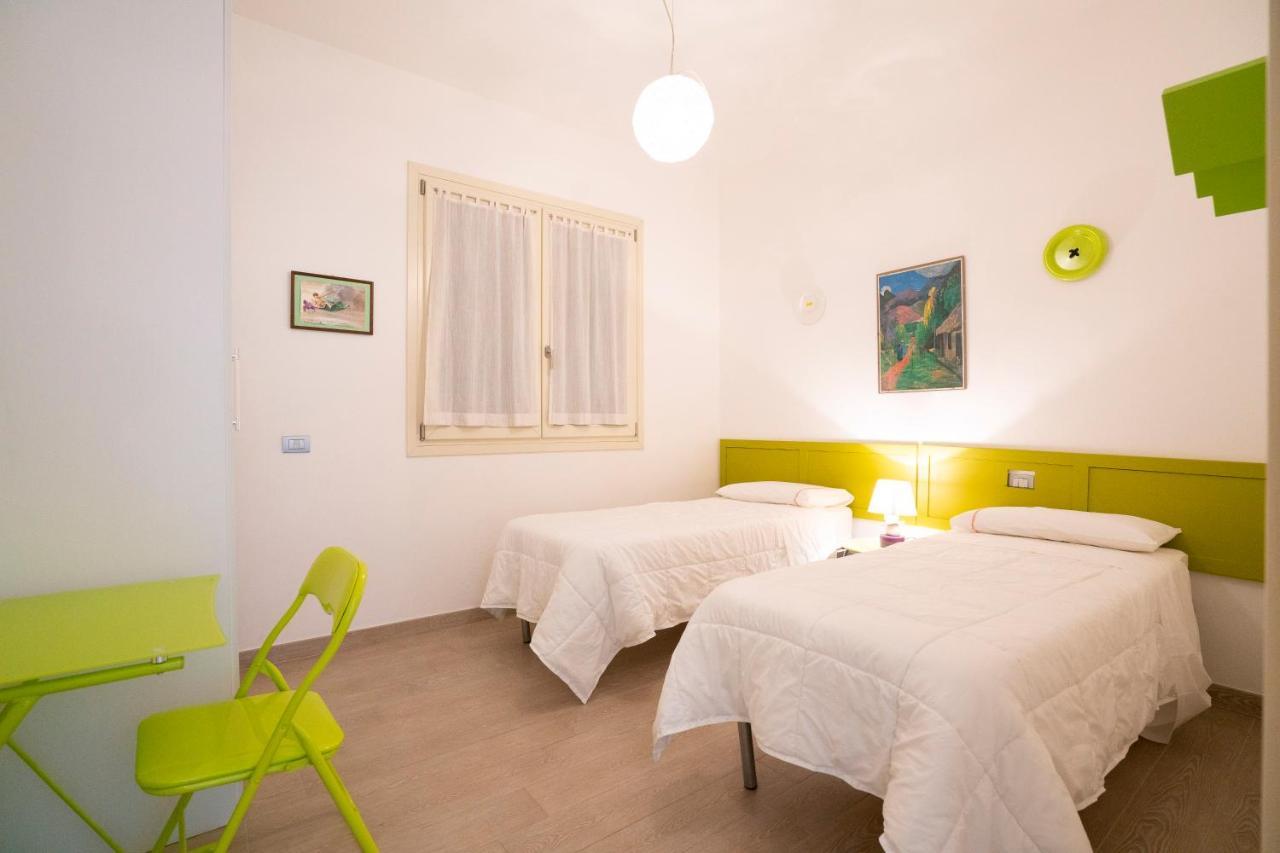 Residence Virgilio Toscolano Maderno Buitenkant foto