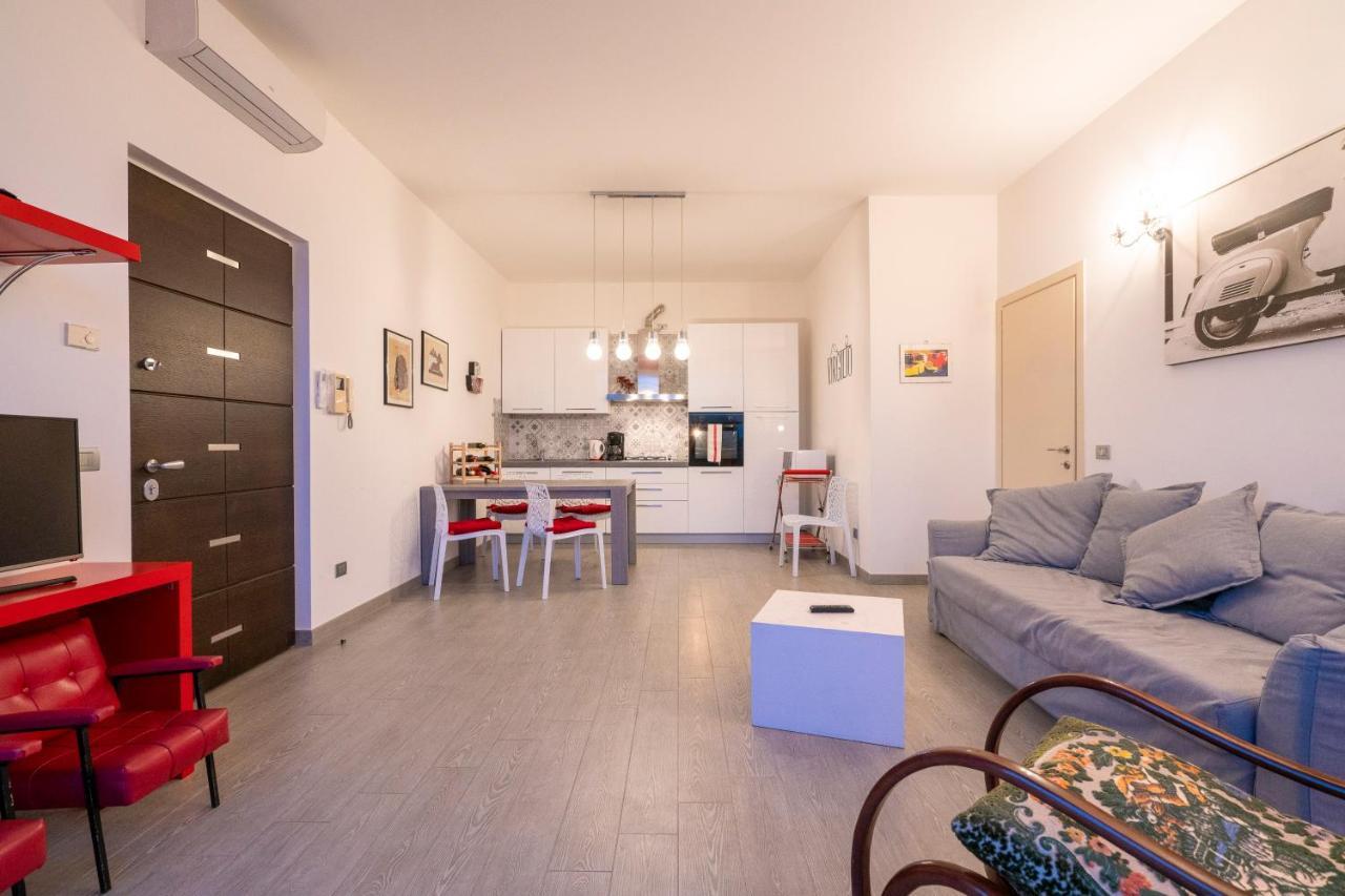 Residence Virgilio Toscolano Maderno Buitenkant foto