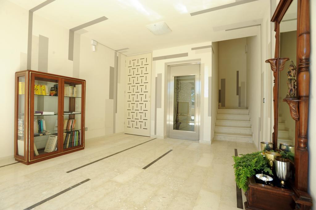 Residence Virgilio Toscolano Maderno Buitenkant foto